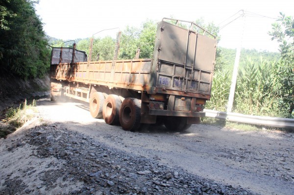 QL14D xuống cấp, UBND tỉnh Quảng Nam kiến nghị bổ sung 145 tỉ đồng bảo trì QL14D xuống cấp, UBND tỉnh Quảng Nam kiến nghị bổ sung 145 tỉ đồng bảo trì