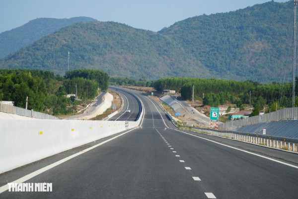 Sẵn sàng thông xe cao tốc Biên Hòa - Vũng Tàu trước lễ 30.4