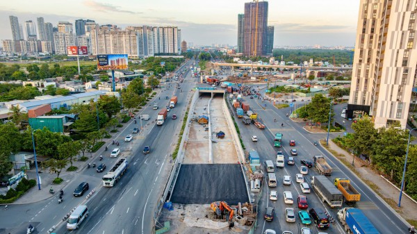 TP.HCM: Cận cảnh hầm chui nút giao An Phú thông xe sáng mai