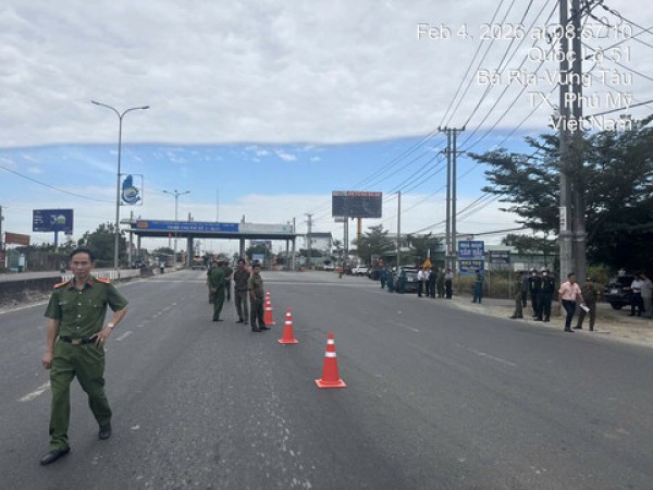 TPHCM: Chính thức tháo dỡ trạm thu phí T3 trên Quốc lộ 51