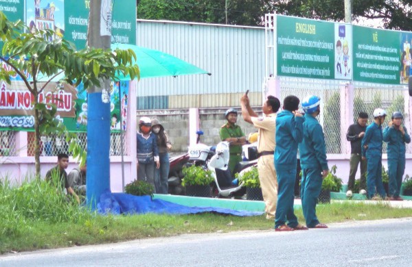 TP.HCM: Người phụ nữ ở Củ Chi tông trụ điện tử vong thương tâm