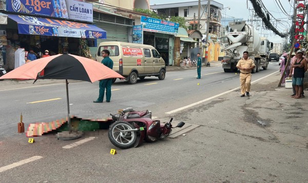 TP.HCM: Va chạm xe bồn trên đường Nguyễn Duy Trinh, cô gái trẻ tử vong tại chỗ