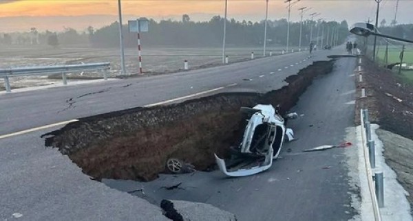 TPHCM: Yêu cầu chủ đầu tư tăng cường công tác quản lý thi công các dự án giao thông