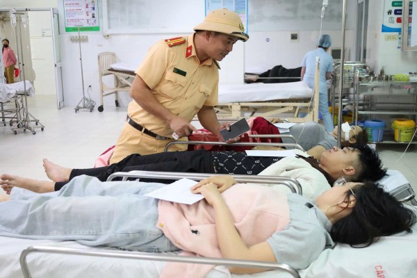 Tai nạn trên cao tốc Đà Nẵng - Quảng Ngãi: Cả gia đình gặp nạn sau đám cưới