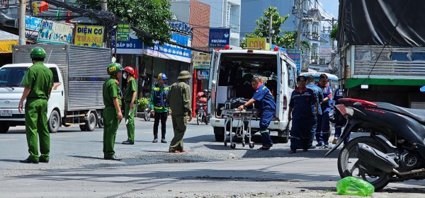 Tai nạn xe tải và xe đạp điện, người phụ nữ tử vong thương tâm Tai nạn xe tải và xe đạp điện, người phụ nữ tử vong thương tâm