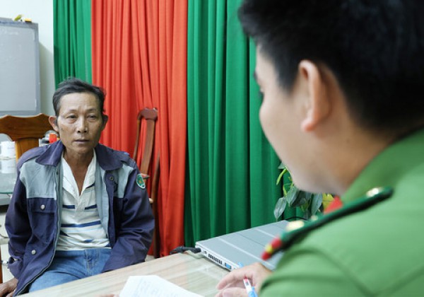 Tài xế điều khiển xe tải vượt ẩu gây tai nạn đã đến công an đầu thú