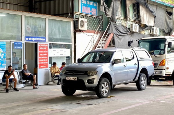 Thực hư chuyện chủ ô tô được trả lại phí đường bộ?