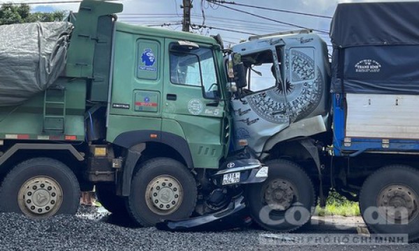 Vụ TNGT khiến 3 thành viên CLB HAGL tử vong: Tài xế xe tải vượt ẩu bị tạm giữ