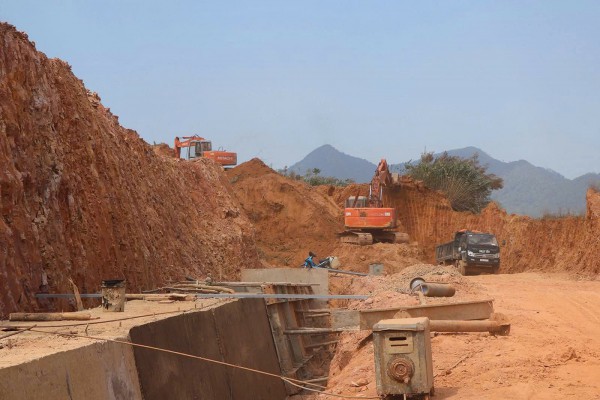 Vướng 14 hộ dân, đường Cam Ly - Phước Thành ở Đà Lạt nguy cơ trễ hẹn