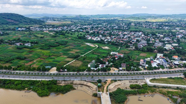 Vướng mặt bằng, dự án đường nghìn tỉ nguy cơ trễ hẹn Vướng mặt bằng, dự án đường nghìn tỉ nguy cơ trễ hẹn