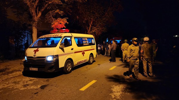 Xe cứu thương chở thi thể bị ‘làm khó’: Chính quyền Đà Nẵng sẽ xử lý nghiêm