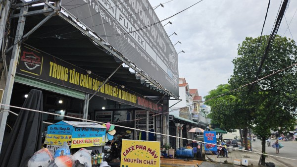 Để vỉa hè, lòng đường ở TP.HCM không bị “nuốt chửng”: Xử lý nghiêm minh, thấu tình