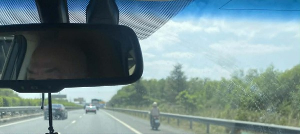 Đi vào đường không dành cho xe máy, có thể bị phạt 14 triệu đồng