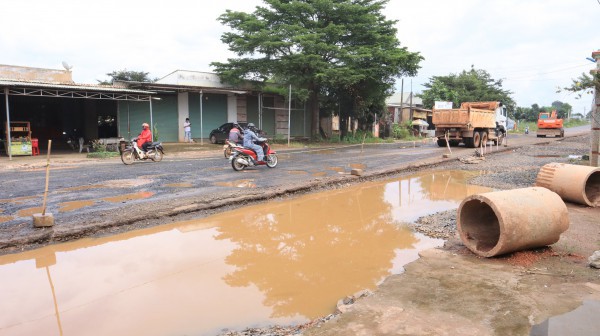 Đồng Nai: Vì sao dự án nâng cấp, mở rộng đường ĐT.753 chậm tiến độ?