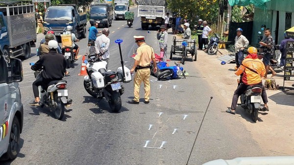 Đồng Tháp: Người phụ nữ 70 tử vong sau tai nạn trên quốc lộ 50