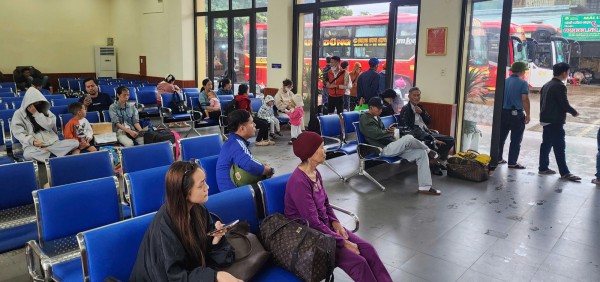 Đường sắt Bắc - Nam tắc tại Huế Đường sắt Bắc - Nam tắc tại Huế