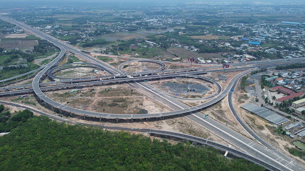 Kết nối giao thông TP.HCM với sân bay Long Thành sẽ đồng bộ vào cuối năm 2026