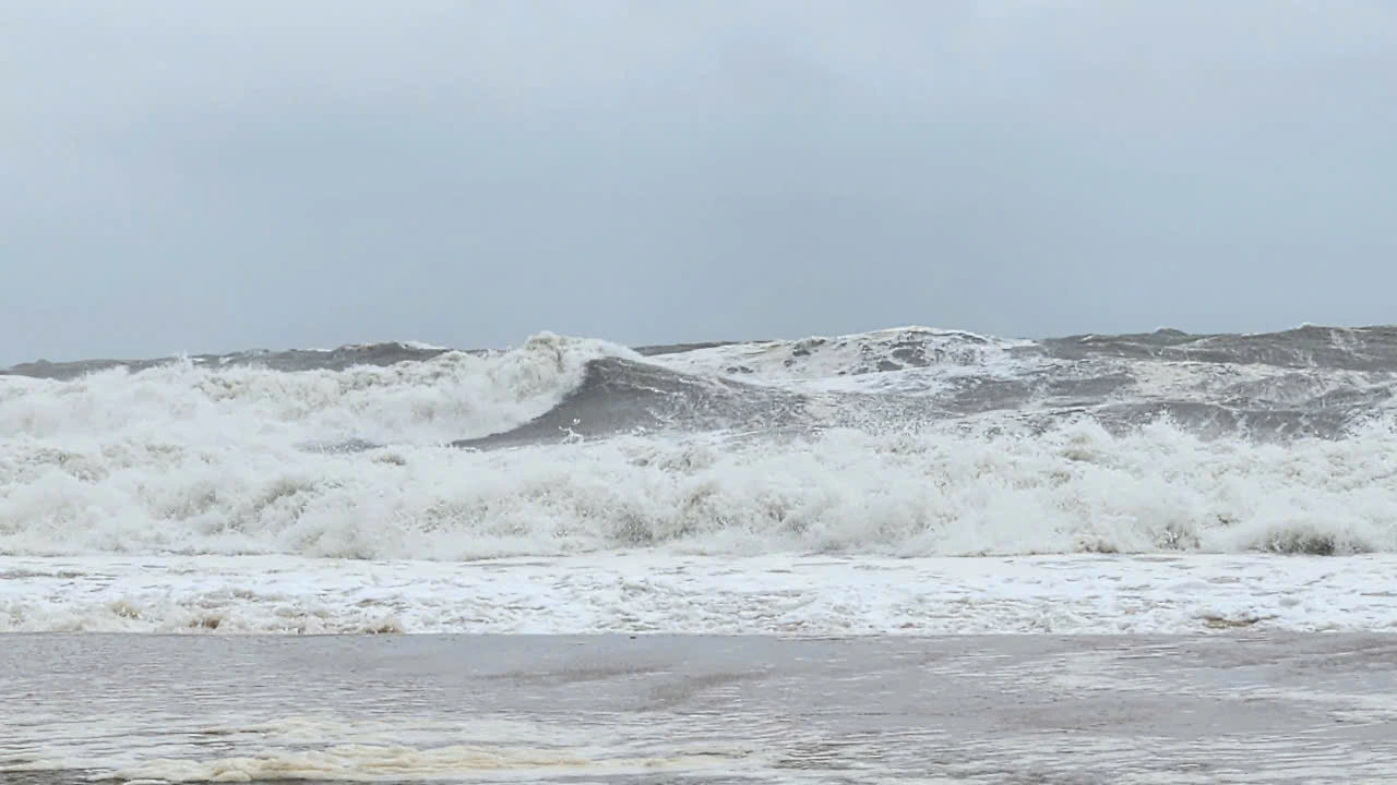 La Nina sắp xuất hiện, Biển Đông có thể đón 2 cơn bão trong tháng 10