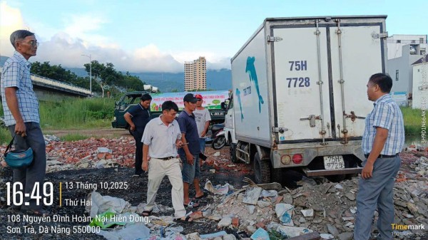Nhiều vụ đổ trộm rác thải, xà bần ở Đà Nẵng Nhiều vụ đổ trộm rác thải, xà bần ở Đà Nẵng
