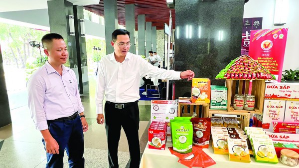 Thay đổi sinh kế từ di sản Thay đổi sinh kế từ di sản
