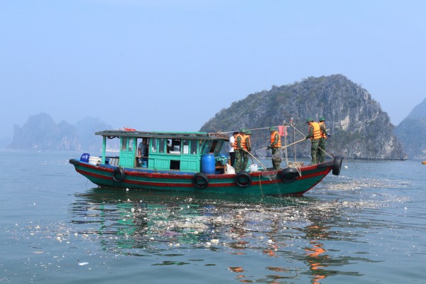 Xử lý rác thải vịnh Hạ Long: Đề nghị tỉnh và UNESCO lên phương án hỗ trợ