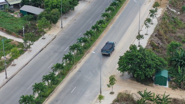 Yêu cầu báo cáo vụ trộm cát tại công trình đập dâng hạ lưu sông Trà Khúc