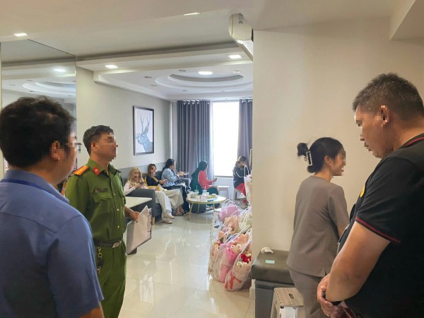 Bỏ thanh tra y tế, ai kiểm tra, xử phạt cơ sở y tế vi phạm? Bỏ thanh tra y tế, ai kiểm tra, xử phạt cơ sở y tế vi phạm?