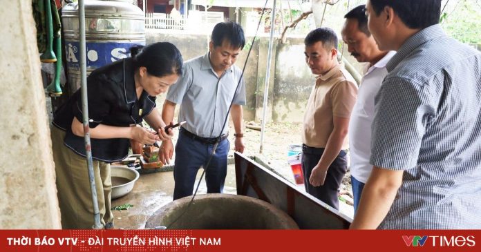 Hà Tĩnh: Vệ sinh môi trường, xử lý nước sinh hoạt, phòng, chống dịch bệnh sau mưa bão