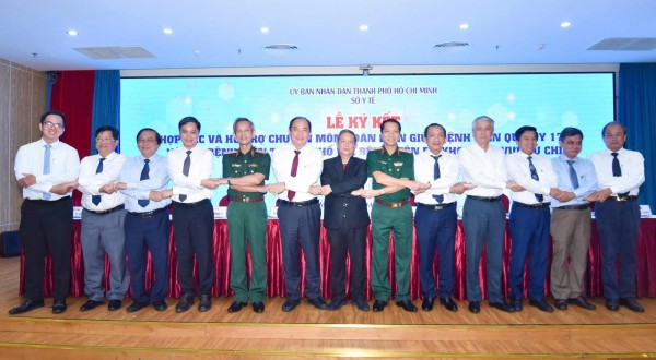 Lần đầu tiên bệnh viện quân đội hỗ trợ toàn diện cho 1 bệnh viện TP.HCM