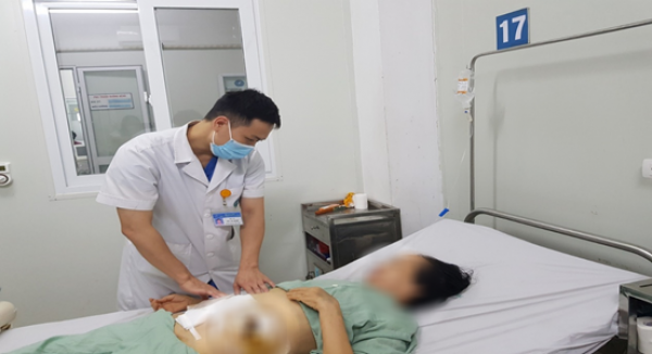 Mắc ung thư trực tràng nhưng nhập viện muộn vì nhầm lẫn với bệnh trĩ