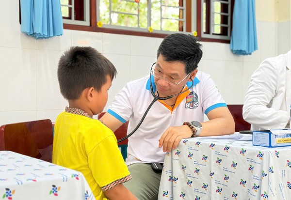 Người dân nên tự giác khám sức khỏe định kỳ