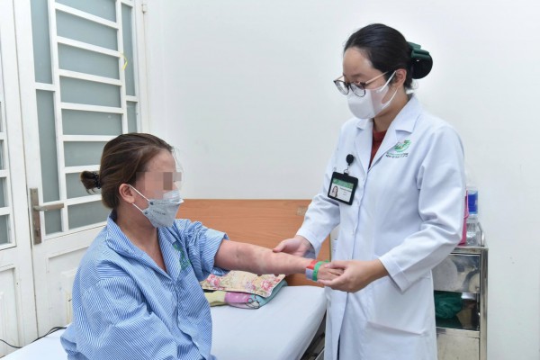 Nguy kịch vì dùng thuốc giảm cân, collagen Nguy kịch vì dùng thuốc giảm cân, collagen