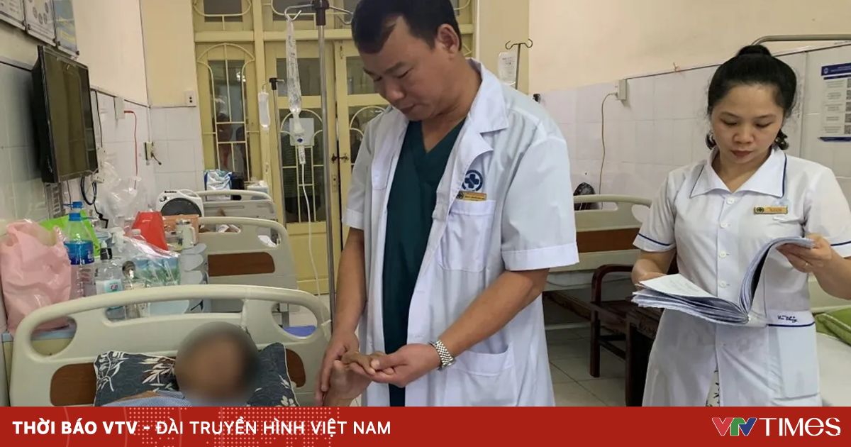 Phẫu thuật ung thư dạ dày tái phát xâm lấn nhiều tạng