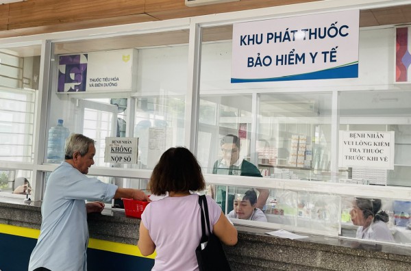 Xử lý hơn 21.500 tỉ đồng vượt dự toán khám chữa bệnh bảo hiểm y tế