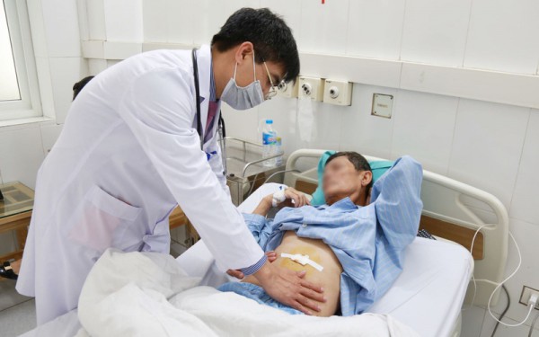 Đột ngột sút cân, sốt kéo dài, bệnh nhân bất ngờ phát hiện áp xe gan