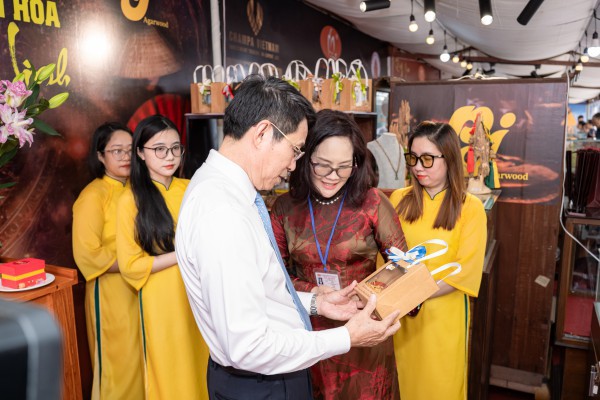 Không gian di sản văn hóa trầm hương Khánh Hòa – nơi gặp gỡ của cộng đồng làm nghề trầm hương