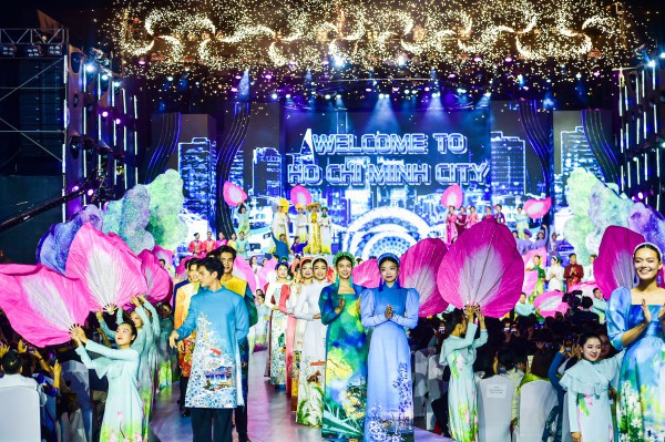 Lễ hội Áo dài: Sức hút lớn cho Du lịch TP Hồ Chí Minh
