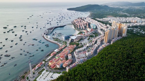 Việt Nam có hòn đảo trong top 3 đẹp nhất châu Á Việt Nam có hòn đảo trong top 3 đẹp nhất châu Á