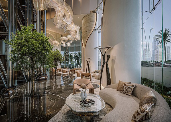 Bên trong khách sạn cao nhất thế giới với 82 tầng