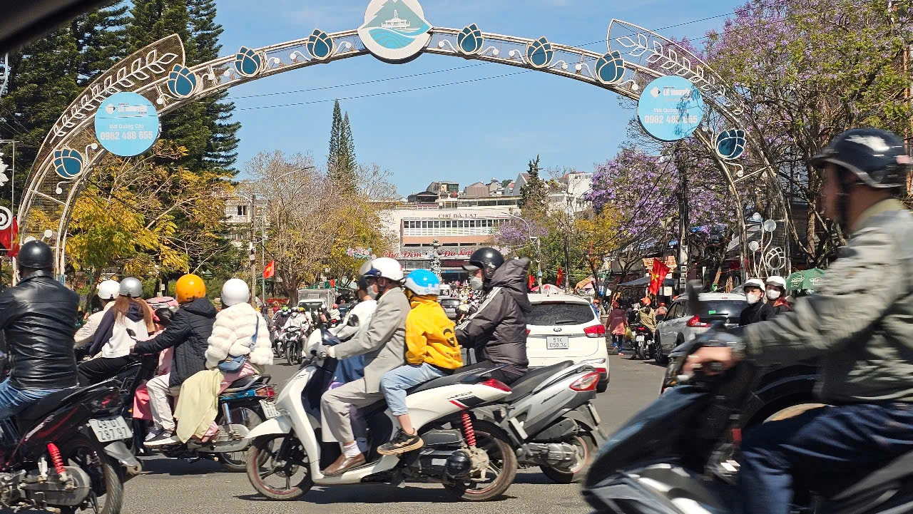 Bất ngờ: Du khách đến Đà Lạt dịp tết giảm Bất ngờ: Du khách đến Đà Lạt dịp tết giảm
