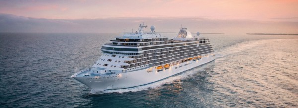 Bên trong du thuyền sang trọng nhất thế giới, giá phòng gần 800 triệu đồng/đêm