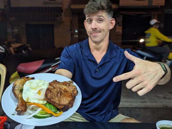 Du khách Mỹ đến Việt Nam rồi ở lại 6 năm, không muốn về nước