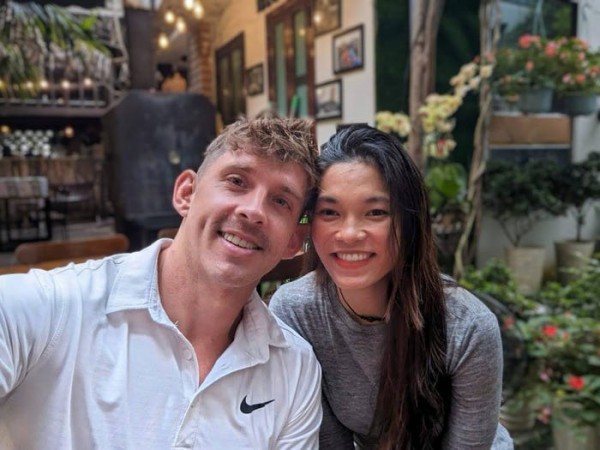 Du khách Mỹ đến Việt Nam rồi ở lại 6 năm, không muốn về nước