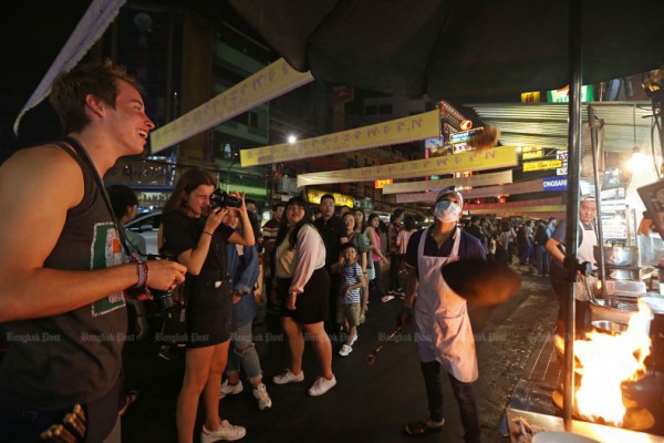 Du khách Việt Nam quay lưng với điểm đến Thái Lan? Du khách Việt Nam quay lưng với điểm đến Thái Lan?