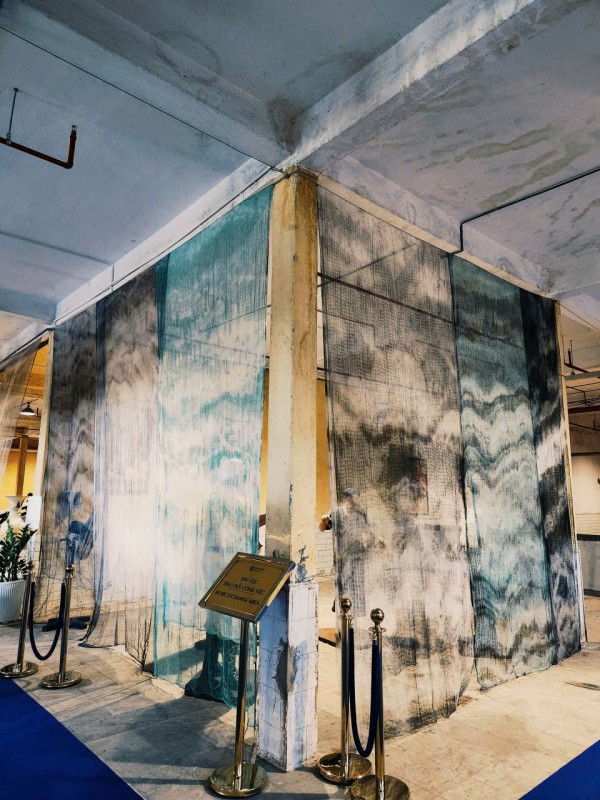 Du khách đổ về xem biểu diễn thực cảnh tại nhà máy chè cổ 1927