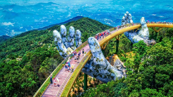 ”Du lịch Thái Lan đang suy yếu do cạnh tranh gay gắt từ Việt Nam” ”Du lịch Thái Lan đang suy yếu do cạnh tranh gay gắt từ Việt Nam”