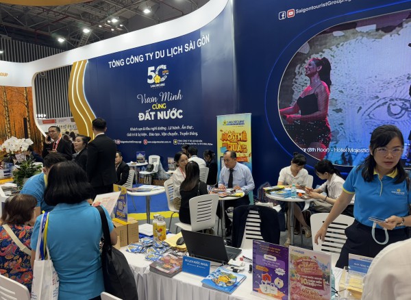 Du lịch cần làm gì để cán đích 25 triệu lượt khách quốc tế ? Du lịch cần làm gì để cán đích 25 triệu lượt khách quốc tế ?