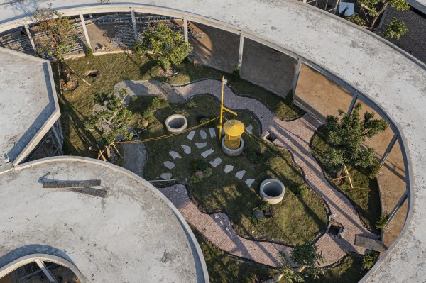 Hà Nội sắp có trung tâm bảo tồn rắn tại làng Lệ Mật