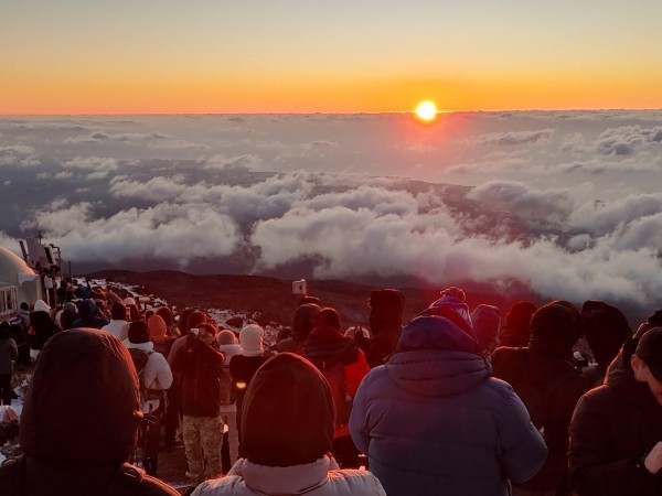 Hàn Quốc thất bại trong việc xóa bỏ Tết Nguyên đán như thế nào?