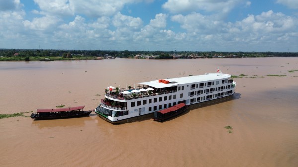 Khai phá tiềm năng du lịch đường sông Vĩnh Long